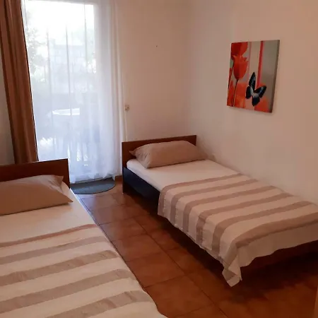 Ena